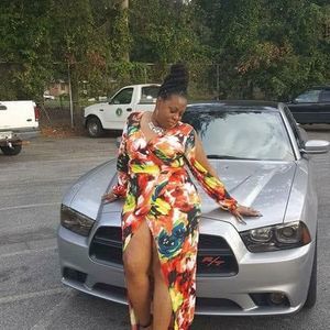 Meet your Posher, Satrina